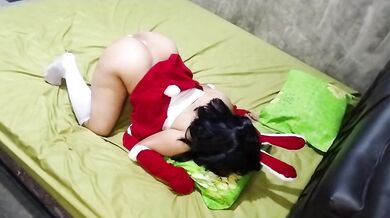 Bokep Indo cosplay dea ayu siskaeee ngentot adik tiri mirip de ahu crot di dalem trus jeritan