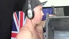 Aussie Jayden Gets Gloryhole Bj