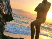 CAUGHT! Making Porn on public Beach gone wrong!