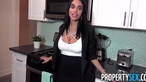 Big-titted realtor risks losing sale in PropertySex video