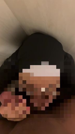 Hijabis Chick Blowjob in Toilet