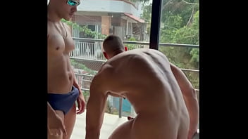 Gringo fudendo o maloka e dando leitinho na boca. - Free