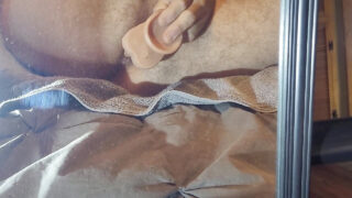 Mastürbasyon, seks – amatör Amerikalı bir adamın kendi anüsünü vibratörlü dildo ile becerdiği solo kız filmi