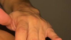 she loves it when i suck and finger fuck her ????????