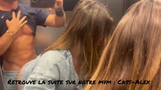 I get a facial in the elevator 💦