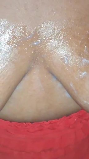 THE PASTOR EJACULATED ON MY HUGE BREASTS OF AN EVANGELICAL MOTHER I LOVED IT, FEELING HIS COCK CUMMING   Clip 2