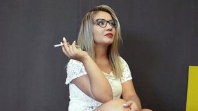 Smoking Girls From Brazil Model Taiane Marlboro Red 100's Video 0005
