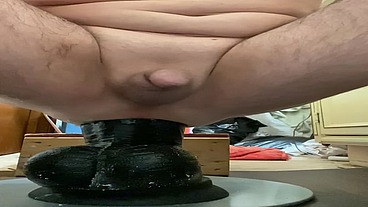 EastTNguy22 fisting bombshell butt plug mr hankeys atlas xxxl