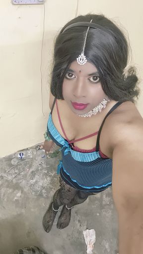 Desi tgirl Verronika69 Desi Bottle Gourd Ass Insertion Blowjob Ride XXX