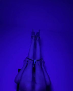 Trans stripper takes the stage at a wild club