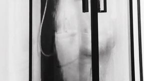 et bonne journee depuis ma douche