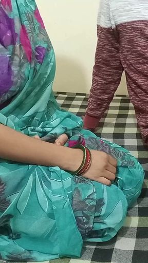 Indian Bhabhi First Time XXX Rough Fucked by Indian Big Dick Hindi Audio