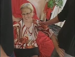 Big boobs blonde chubby pussy fucking threesome party