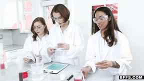 ”Dr. Natalie Porkman needs 4 Hands & 1 Penis”