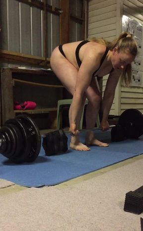 Workout in Sports Bra 1