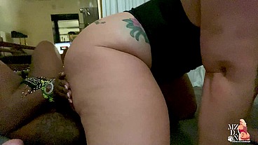 Big Booty Ms London Facesits Mz Dani Who Tounges Her Pussy