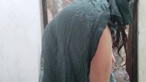 Fuaa ki ko jabar dasti pel diya