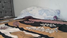 Stepdaughter Has a Creamy Orgasm After Showing Her Pussy to Her Teacher