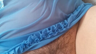 Maszturbáció, maszturbálás – pufók meleg ribancok fehérneműben, nagy faszokkal, seggbedugás