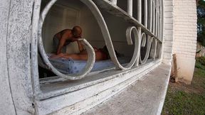 vizinho tarado filma victoria dias fazendo sexo