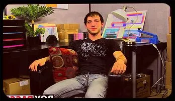 Kevin Grover Hot Solo Masturbation Session Ends in Explosive Finish