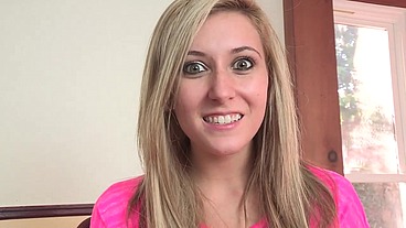 Lilly Banks Wants Daddy To See Her Get Fucked