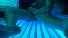Blowjob at solarium