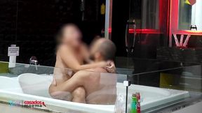 amigo pirocudo comeu a sra moema e deixou ela com o cu arrombado - parte final