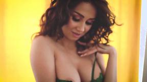 ”green lingerie bombshell redhaired twitter soft”