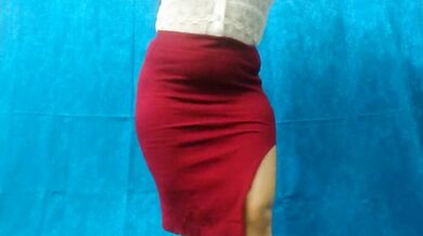 Big Ass Milf Secretary Showing Her Ass in a Virtual Meeting