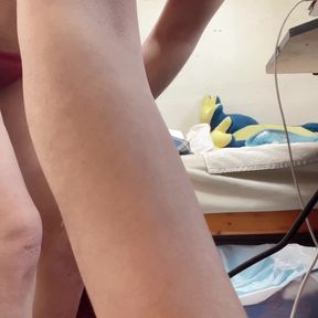 peeing sexy look at that pussy pissing nice