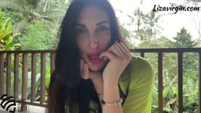 Stepmom Gets a Shaking Orgasm