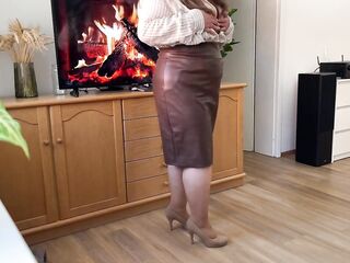 Birthday gift for a single aged stepmother!