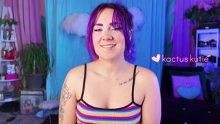 pee countdown + cleavage tease (FULL VIDEO)