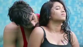 Uma Devi Romance In Swimming Pool