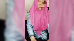 Hot hijabi housemaid gets fucked hard in doggy style