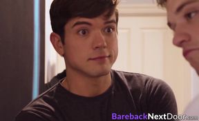 Hunk Johnny Hill serves a tight pucker and hot mouth until they both cum