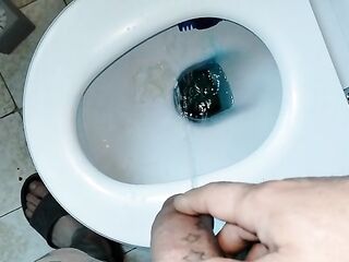 Latin couple pee for everyone with fetish