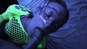 Rosey gives head and fucked in under the black lights, then gets huge facial at the end