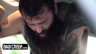 Blowjob, handjob, bareback, licking, old &amp; young, old, daddy, stepson – หนุ่มอเมริกัน Lev Ivankov, Markus Kage และ Rocky Vallarta ที่มีอวัยวะเพศขนาดใหญ่ร่วมเพศทางทวารหนัก