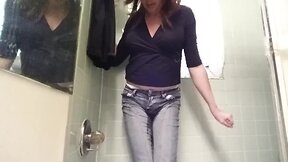 Wet & Wild Piss Play: Naughty Babe in Tight Jeans