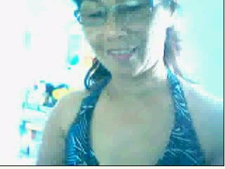 Mature and horny Filipina chatting with me on webcam