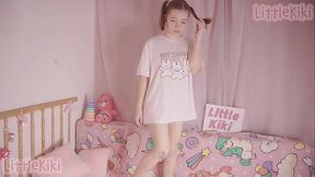 Stepdaughter Teases with Big Dildo in Sexy Roleplay