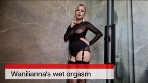 Wanilianna's wet orgasm - medium resolution