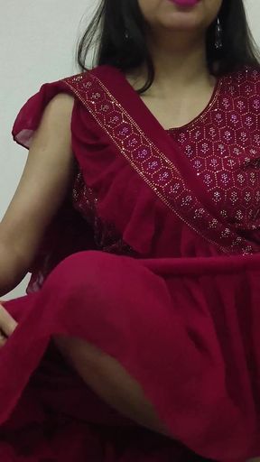 Hot Indian Saara Bhabhi Pussy Licking and Hard Fuck for Teaching First Sex to Devar.
