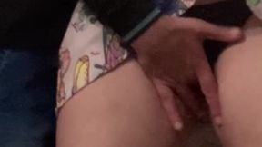 Stranger Challange - I Ask a Stranger to Finger My Pussy in the Subway