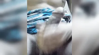Indian stud strokes his huge cock on webcam