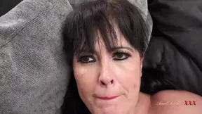 Big Booty Latina MILF screws pizza delivery guy