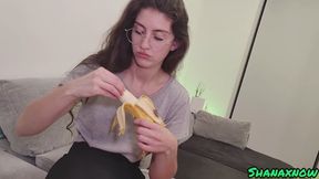 MONKEY TRANSFORMATION AFTER WORKOUT WITH MAGIC BANANAS