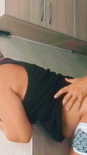 Fucked cleaning lady in a caf&eacute;   Clip 1